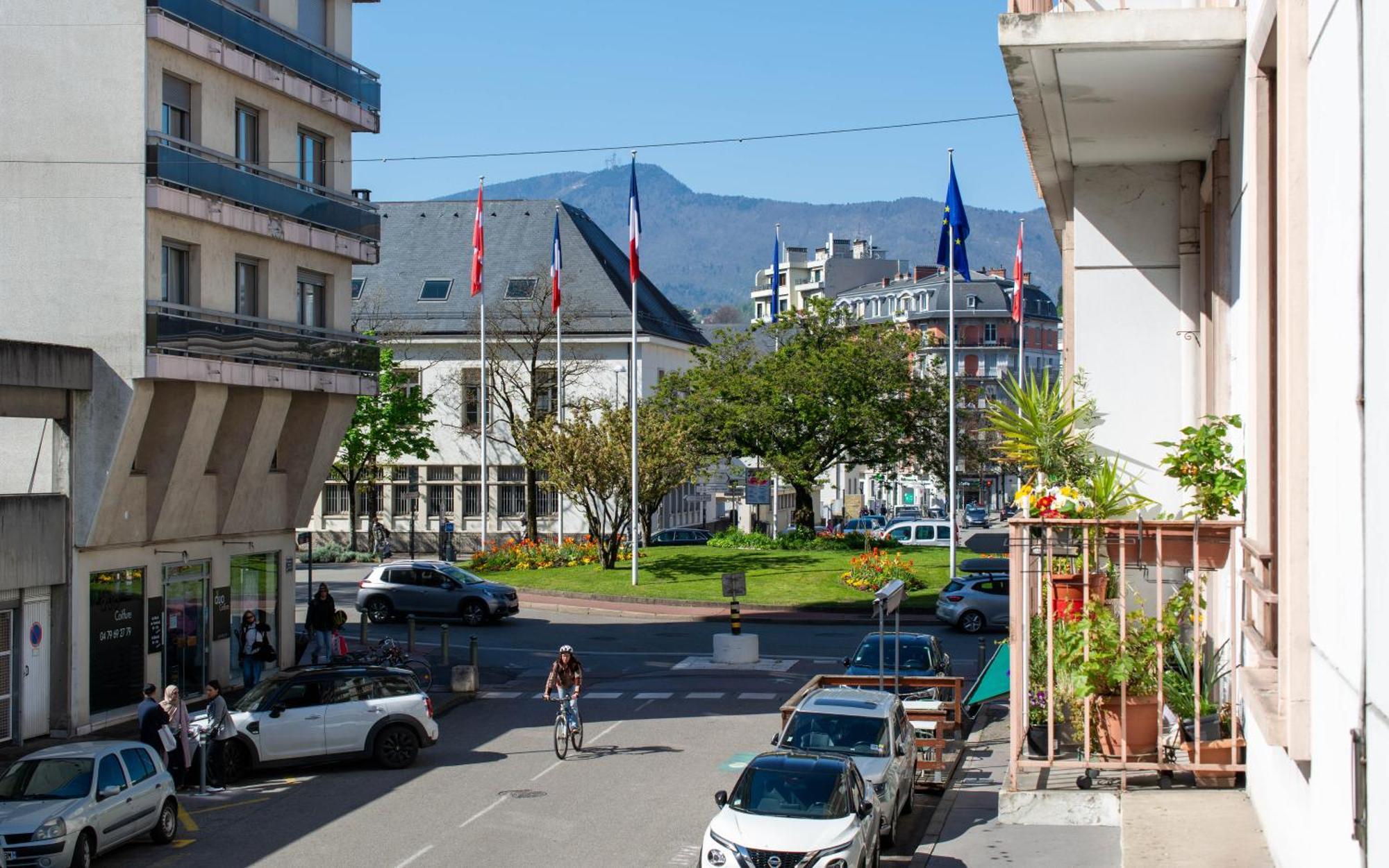Appartement T3 Gare De Chambery Centre Ville Ngoại thất bức ảnh